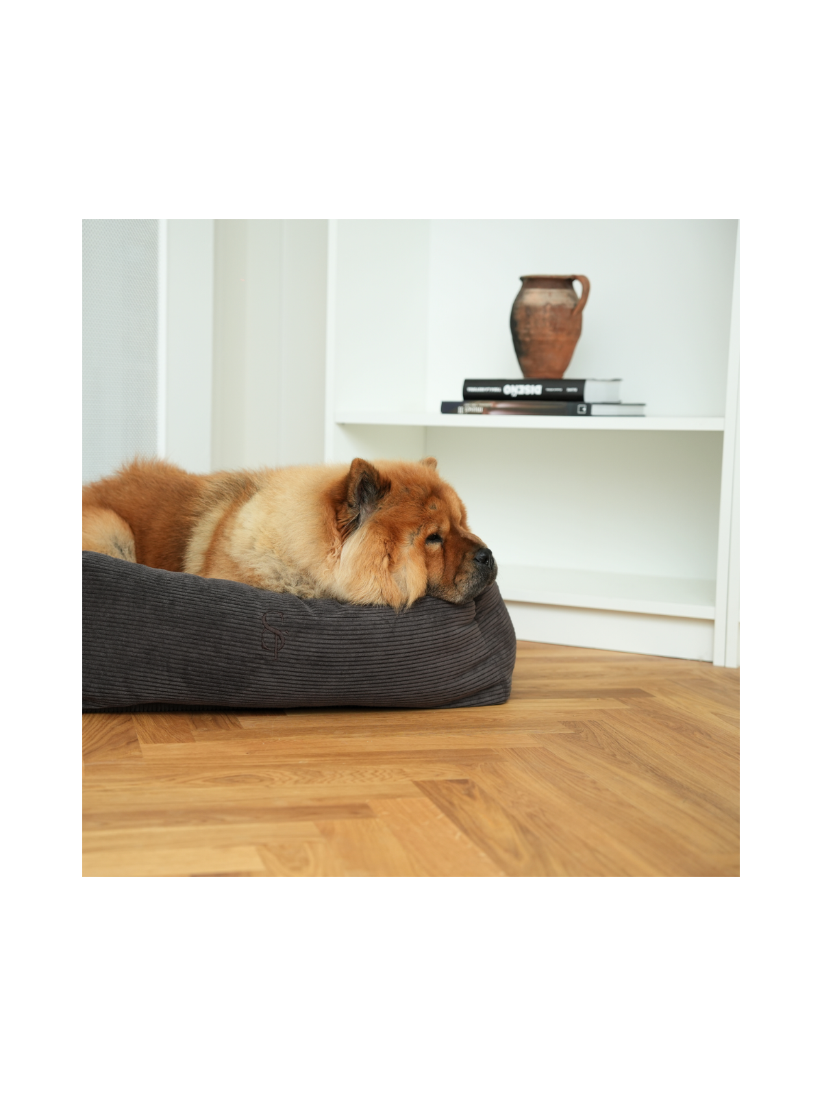 Vera Dog Bed – Dark Oak Corduroy
