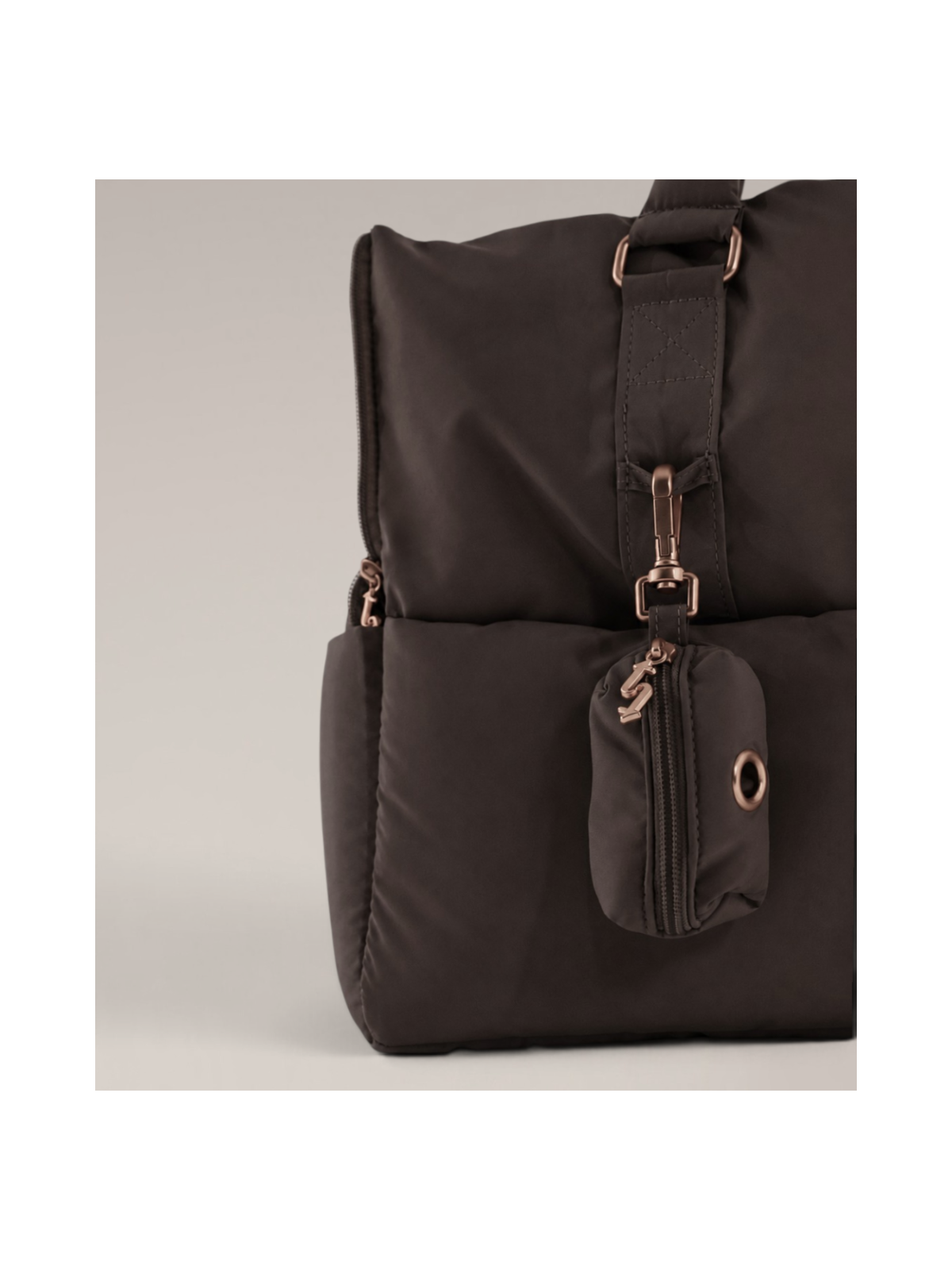 The Puffer Carrier – Chocolate