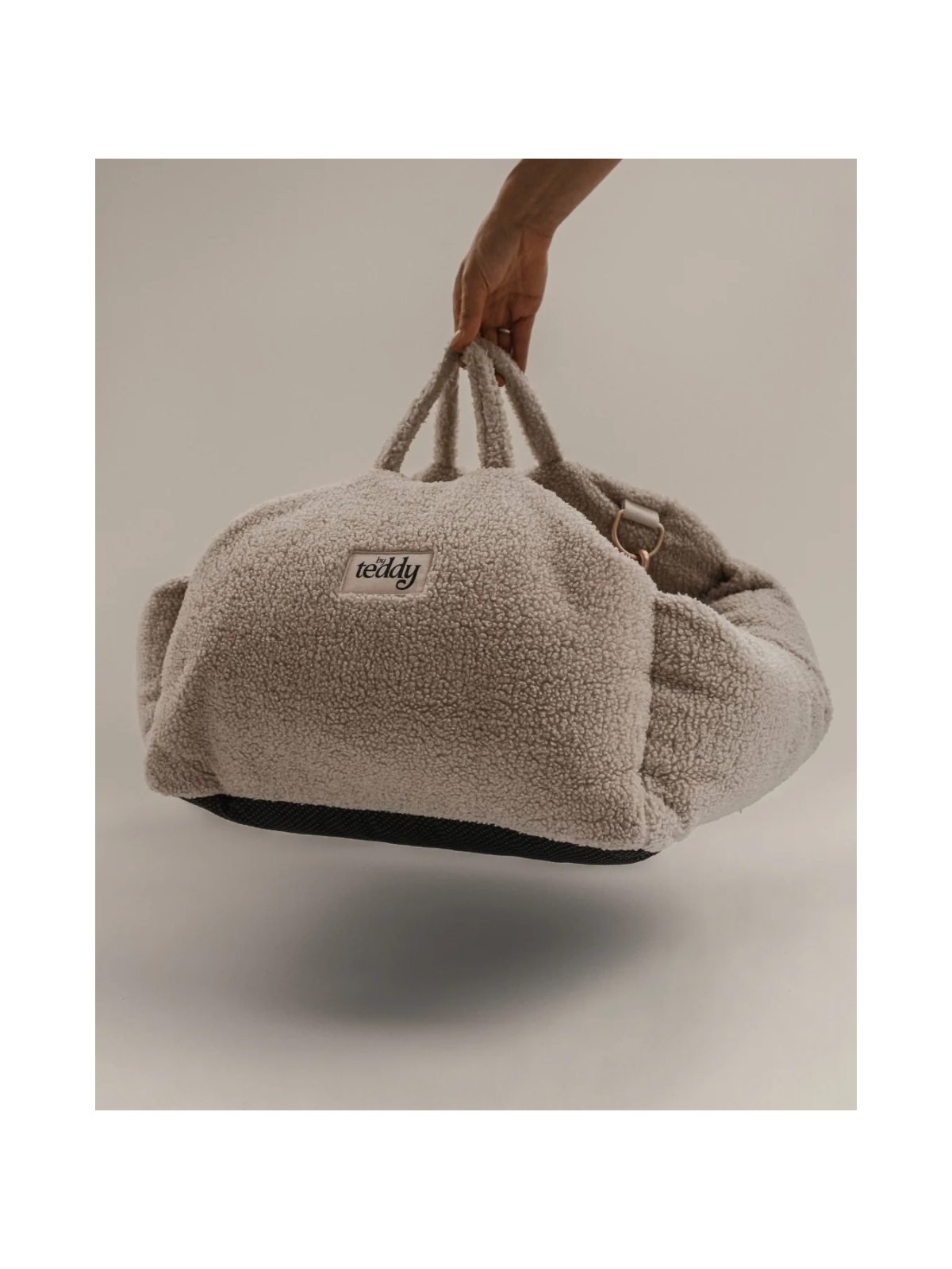 The Cosy Car Seat - Vegan Sherpa