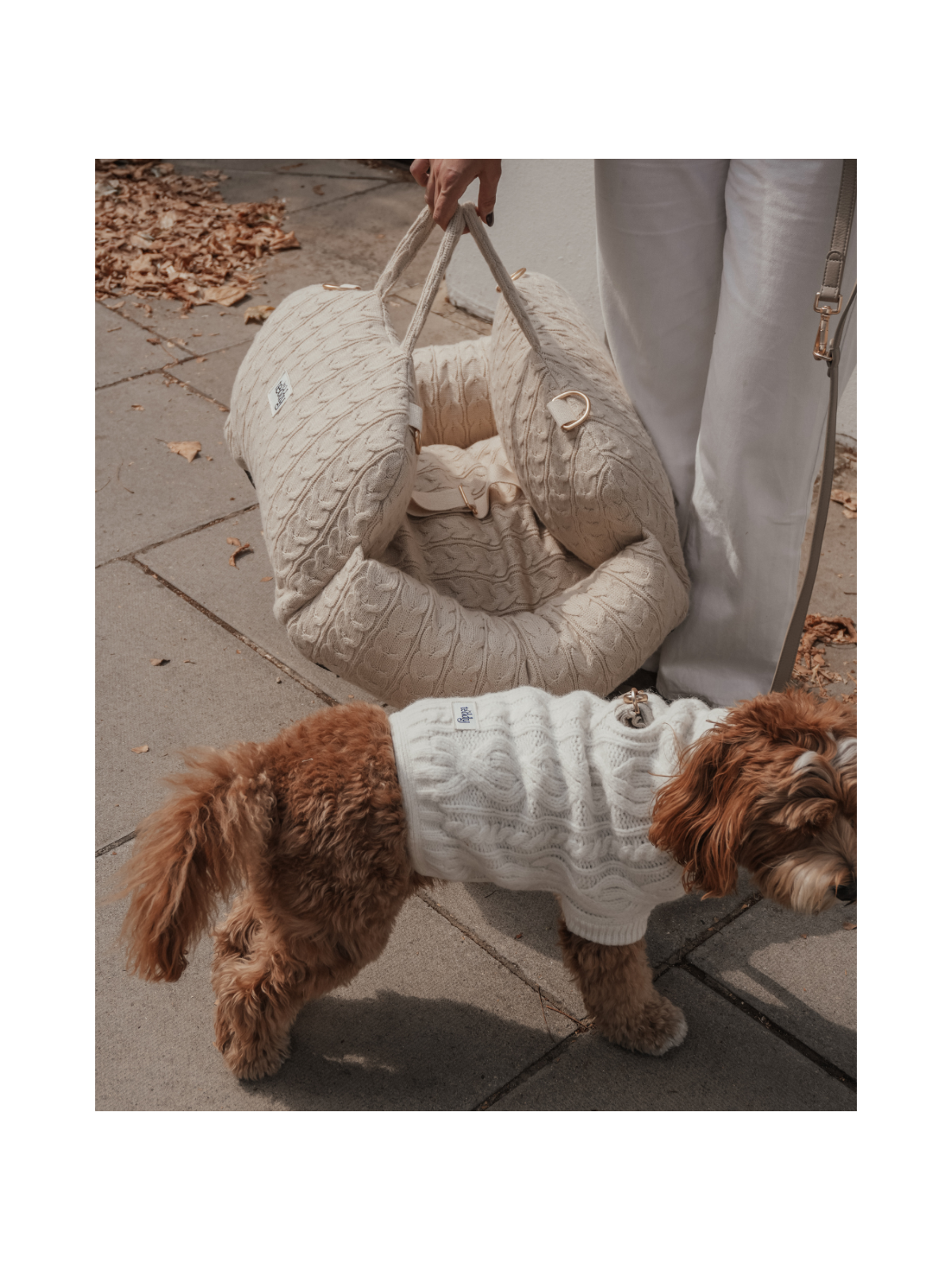 The Cable Knit 3-in-1 Dog Car Seat – Hazelnut