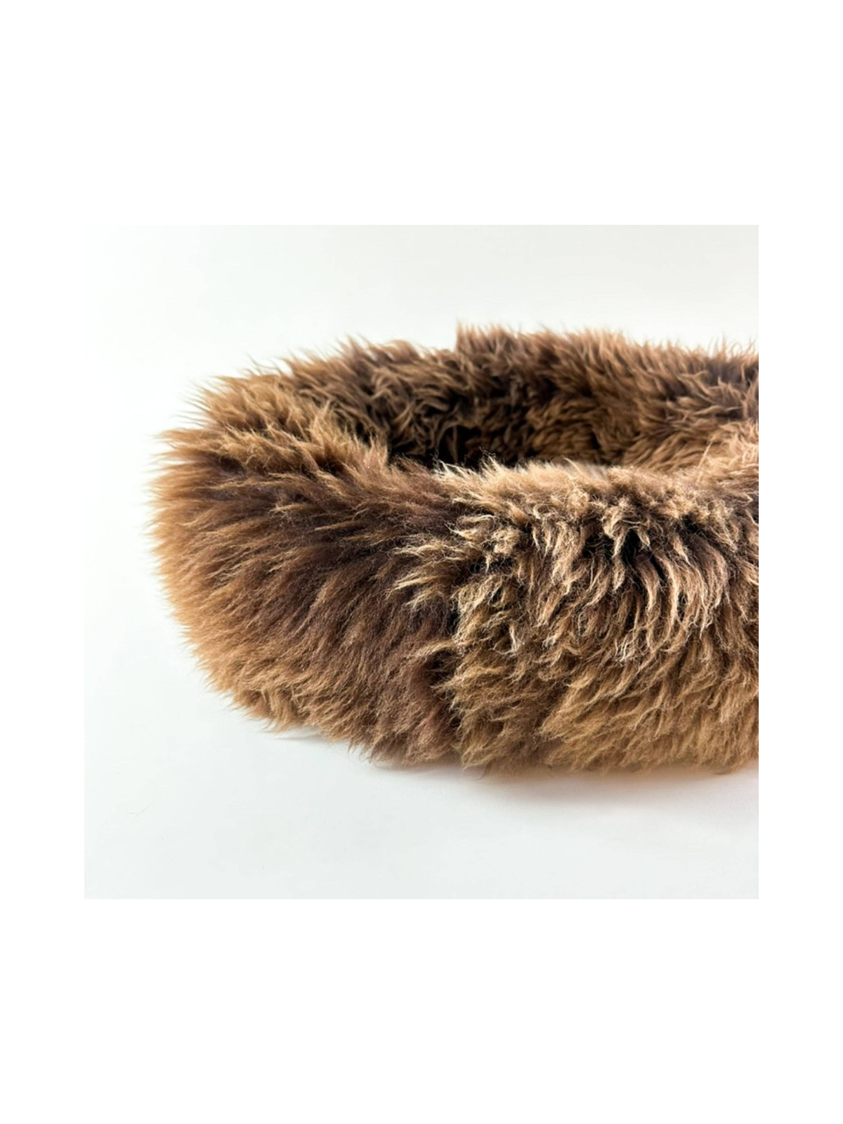 Sheep Donut Dog Bed – Thatched Gold