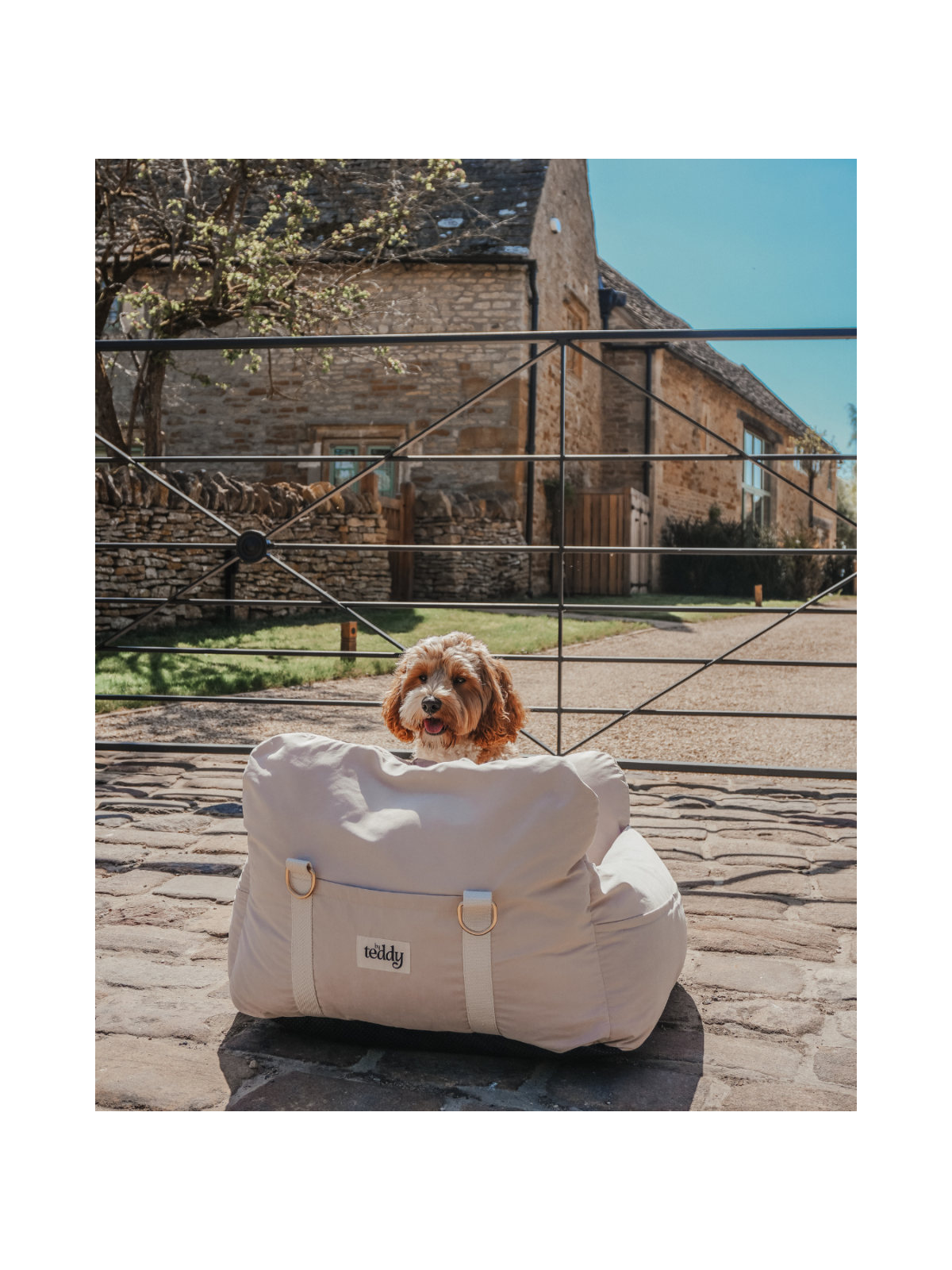 The Puffer Dog Car Seat – Marshmallow