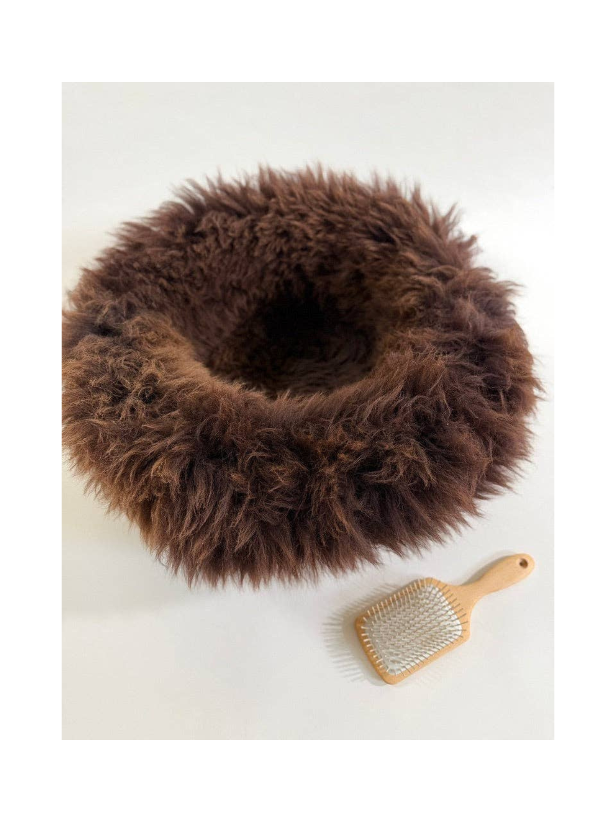 Sheep Donut Dog Bed – Brown