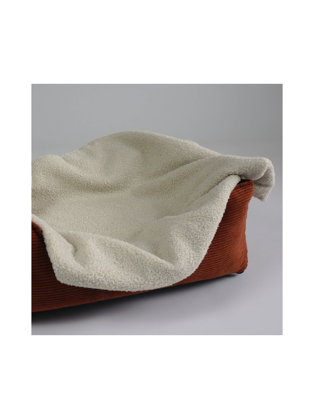 Louvre Boucle Dog Blanket – Cream