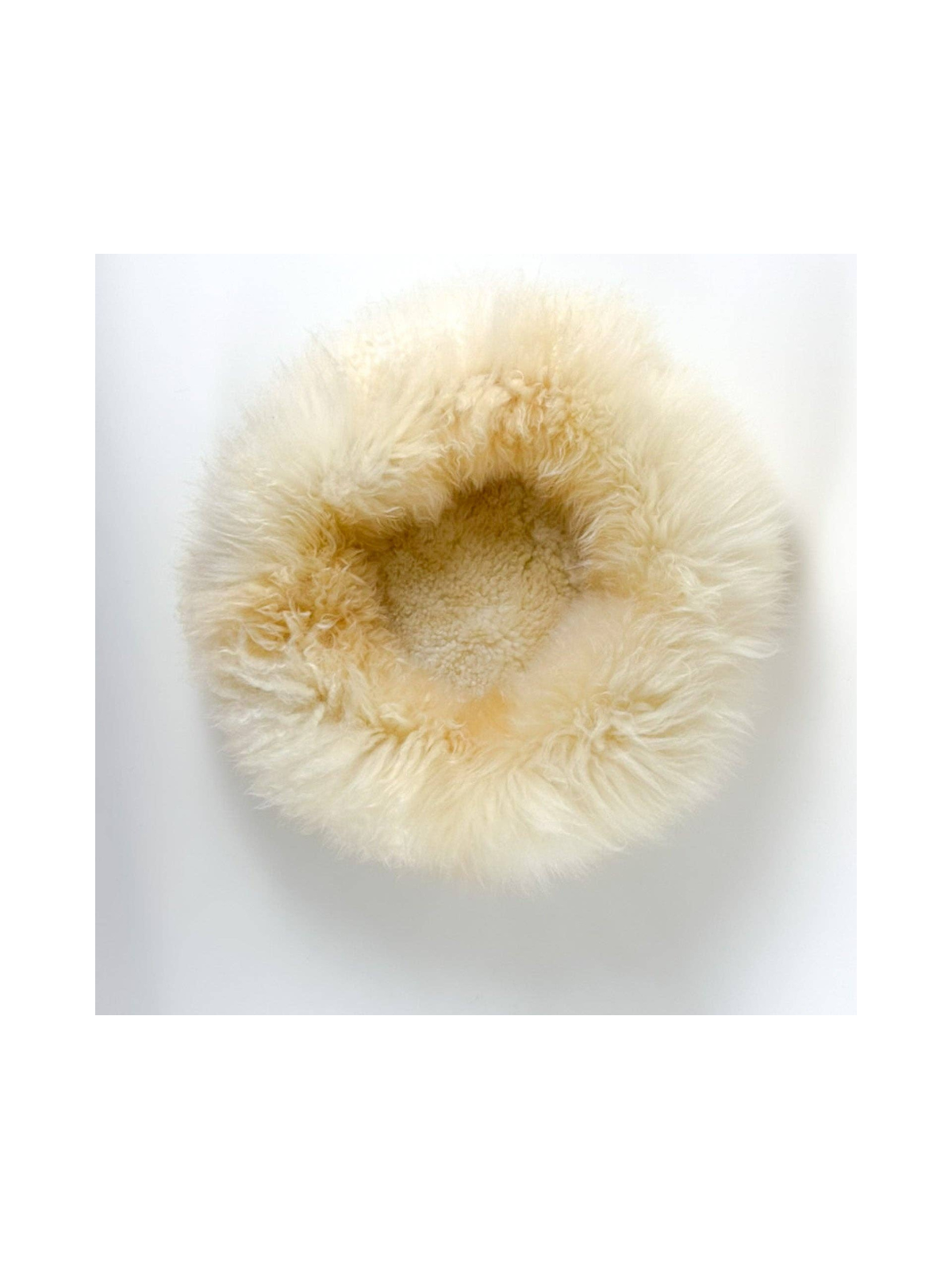 Sheep Donut Dog Bed – Dune Gold