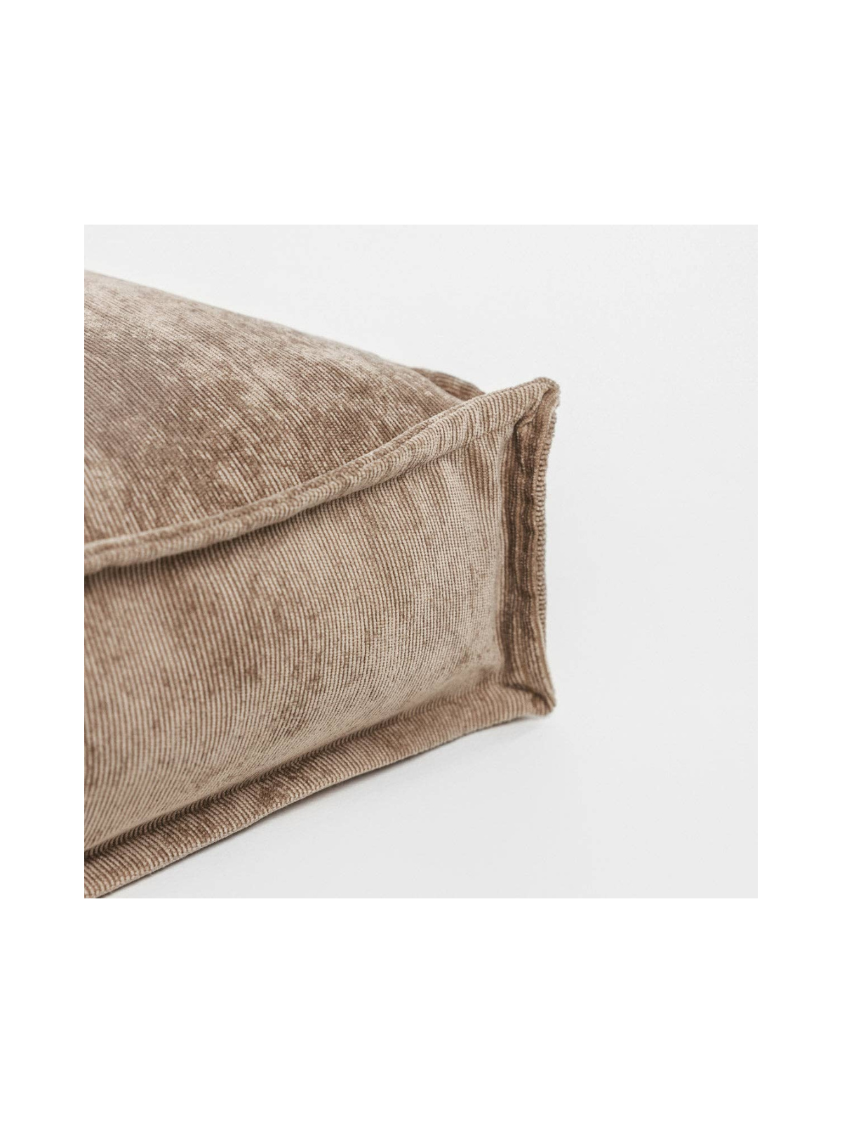 Basic Bed – Moka