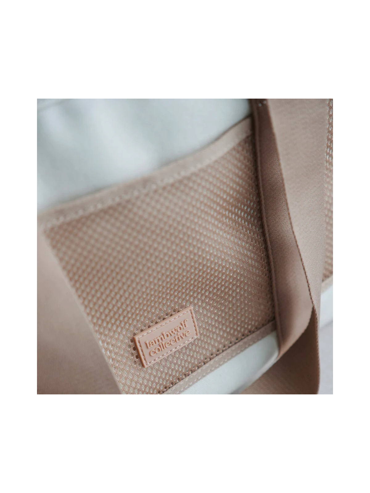 Subway Dog Carrier – Camel