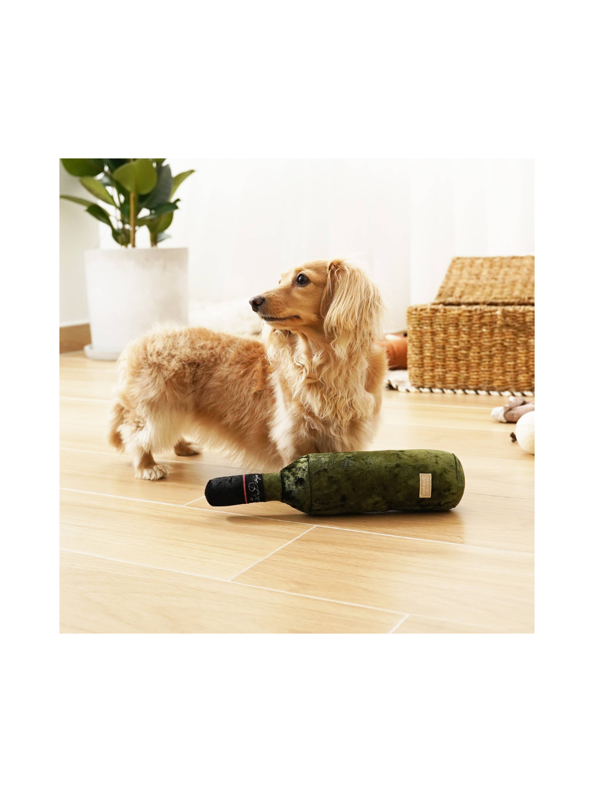 Merlot Enrichment Snuffle Toy