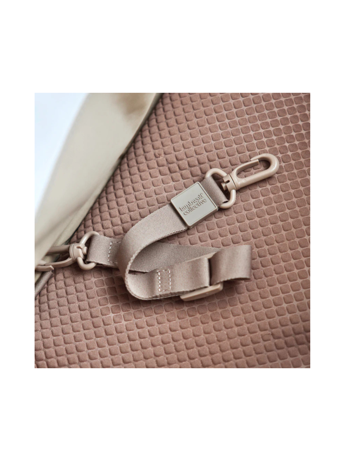 Subway Dog Carrier – Camel