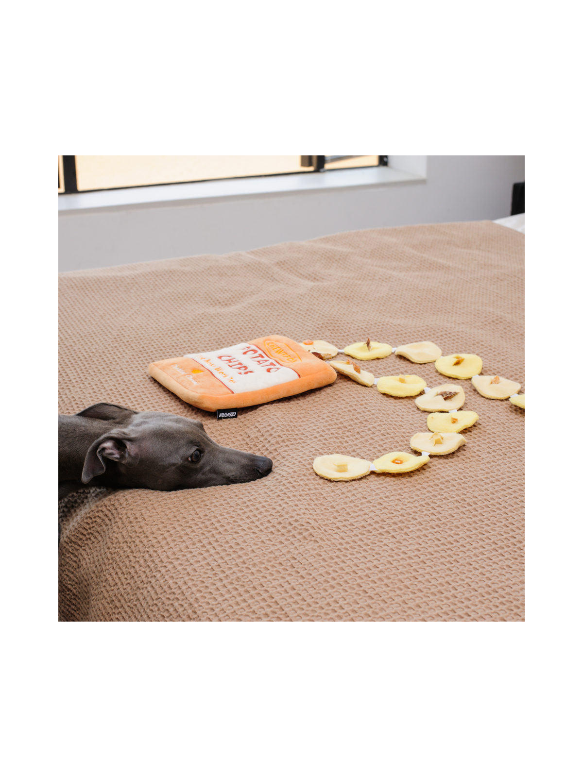 Rustle Potato Chips Dog Snuffle Toy