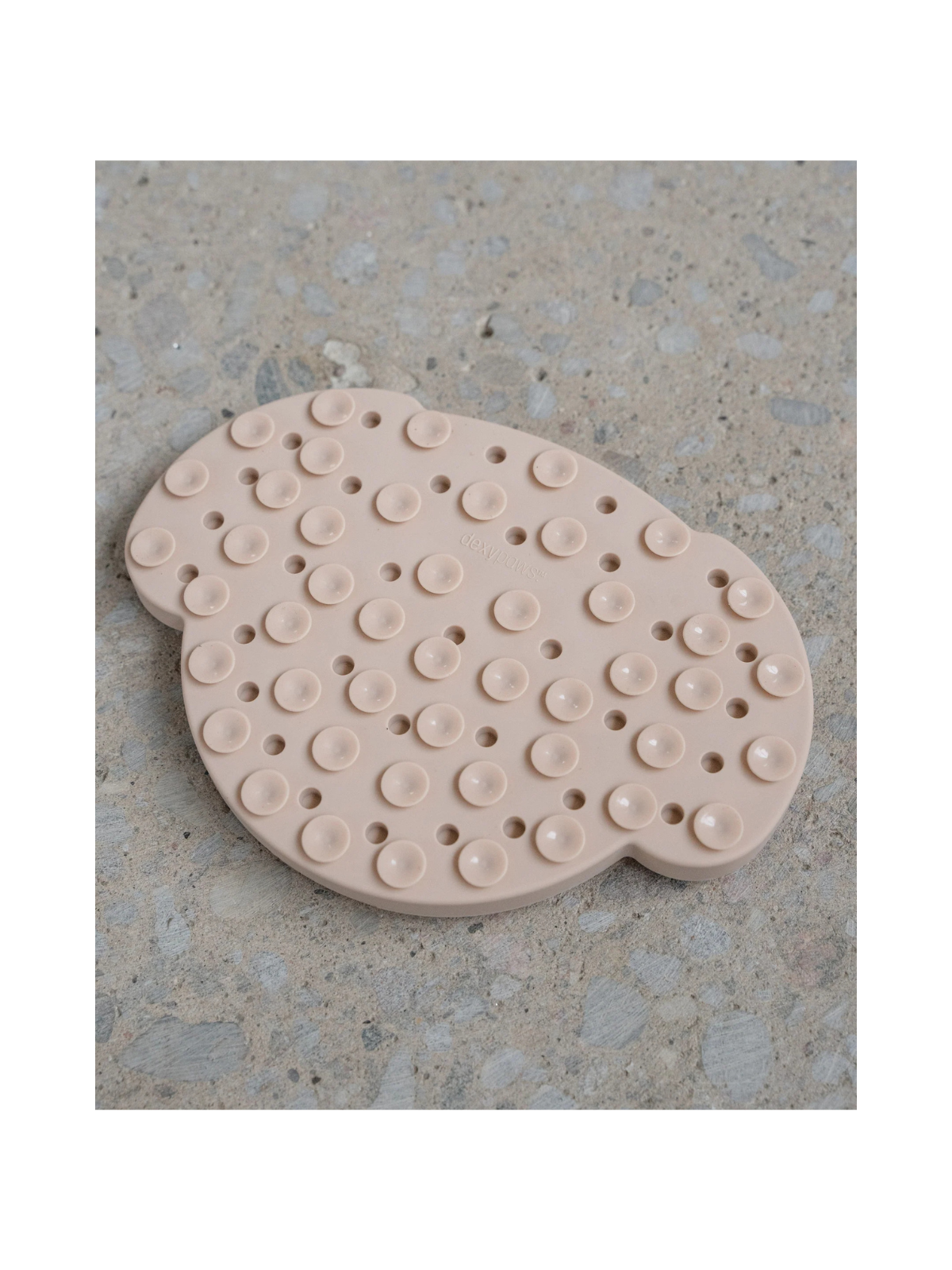 Dog Head Enrichment Snuffle Mat – Nude