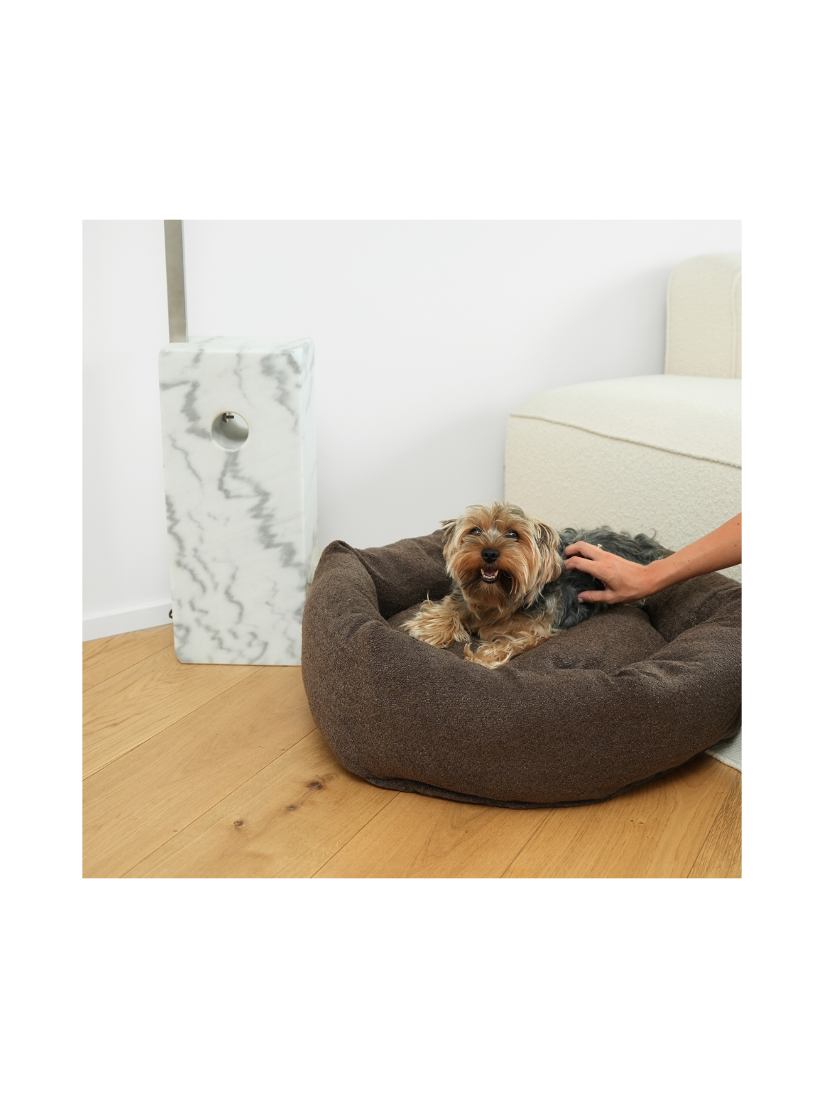 Luna Dog Bed 3.0 – Chestnut Bouclé