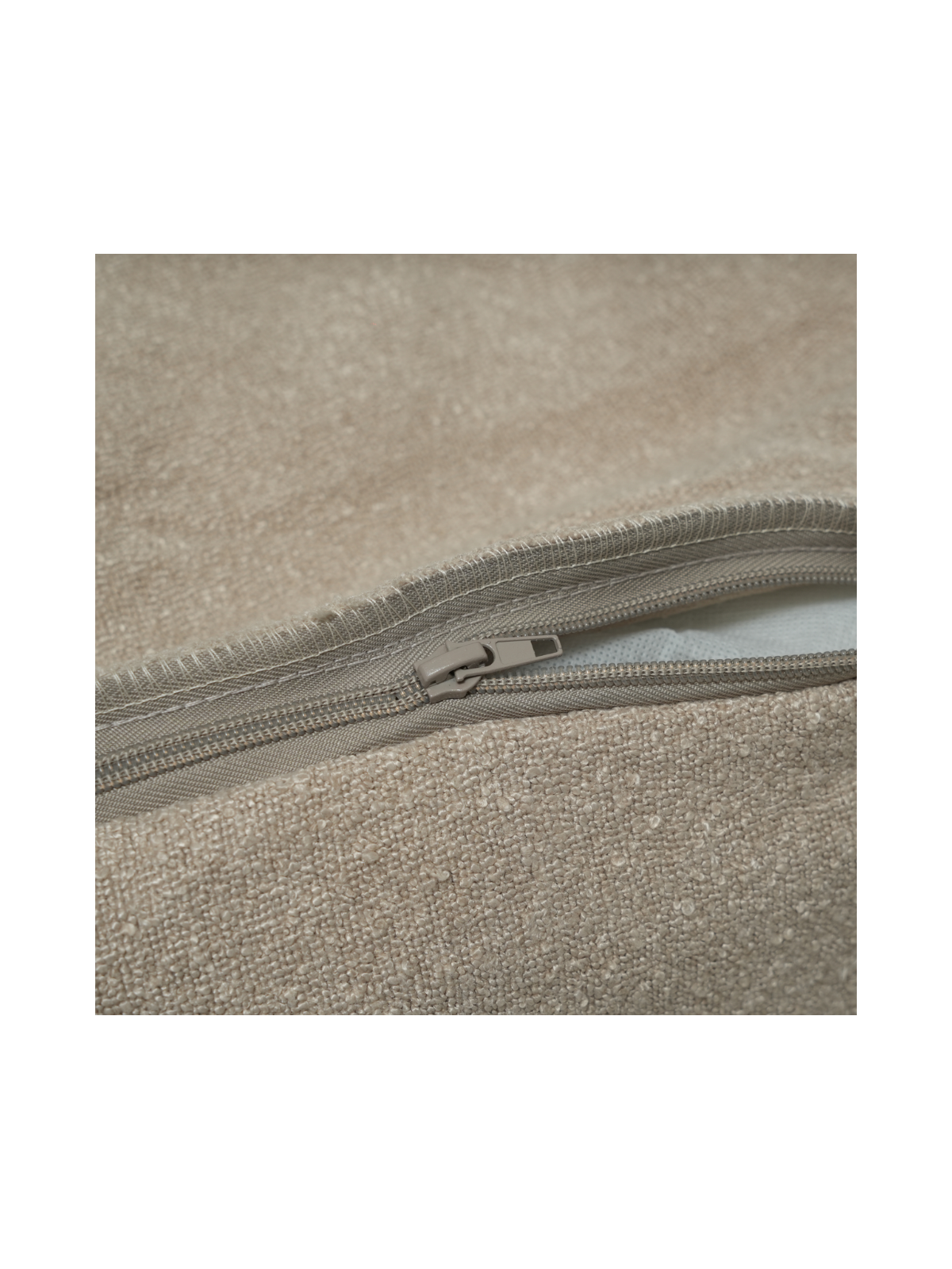 Luna Dog Bed 3.0 – Oat Bouclé
