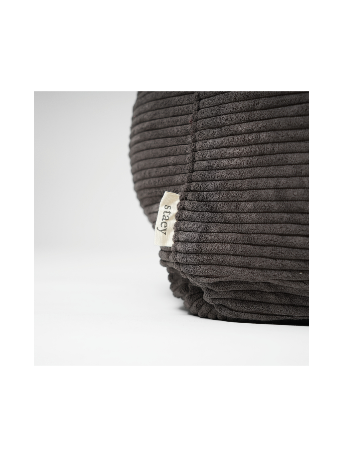 Vera Dog Bed – Dark Oak Corduroy