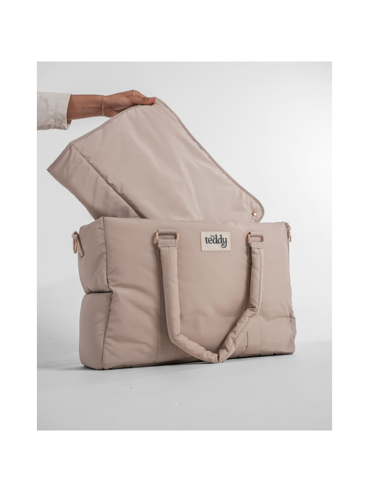 Puffer Dog Carrier – Hazelnut