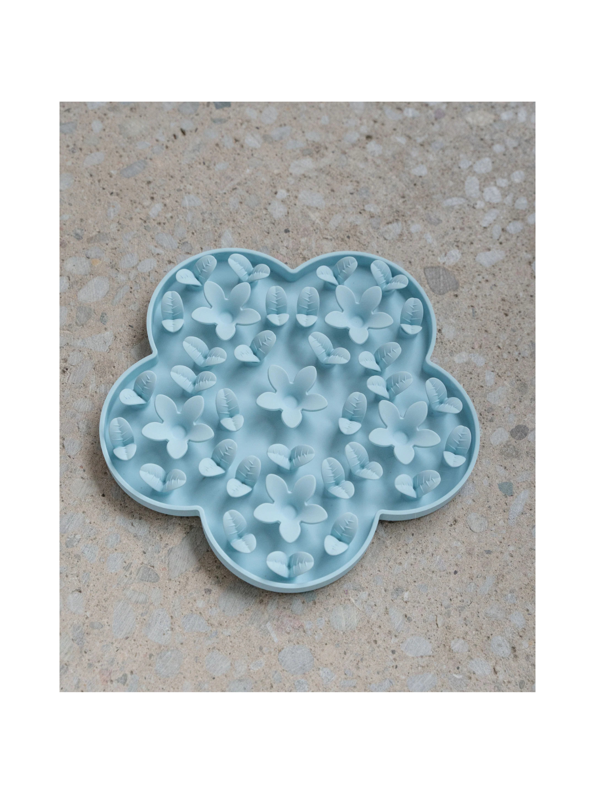 Flower Enrichment Snuffle Mat – Blue