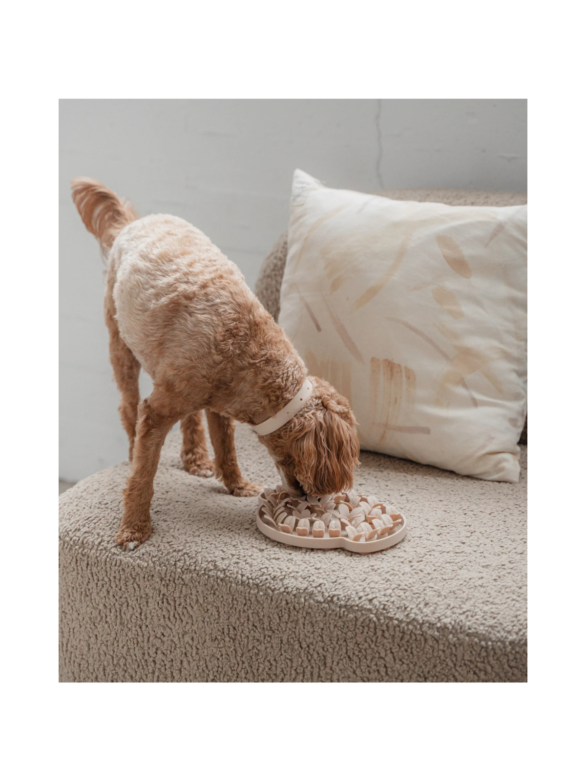 Dog Head Enrichment Snuffle Mat – Nude