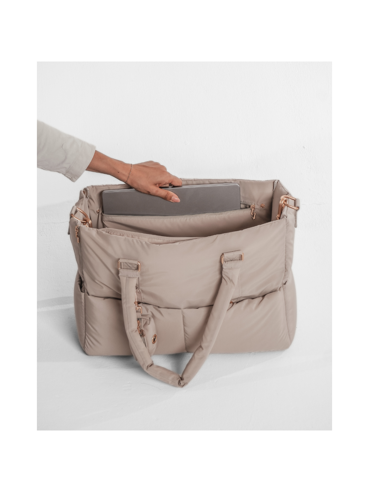 Puffer Dog Carrier – Hazelnut