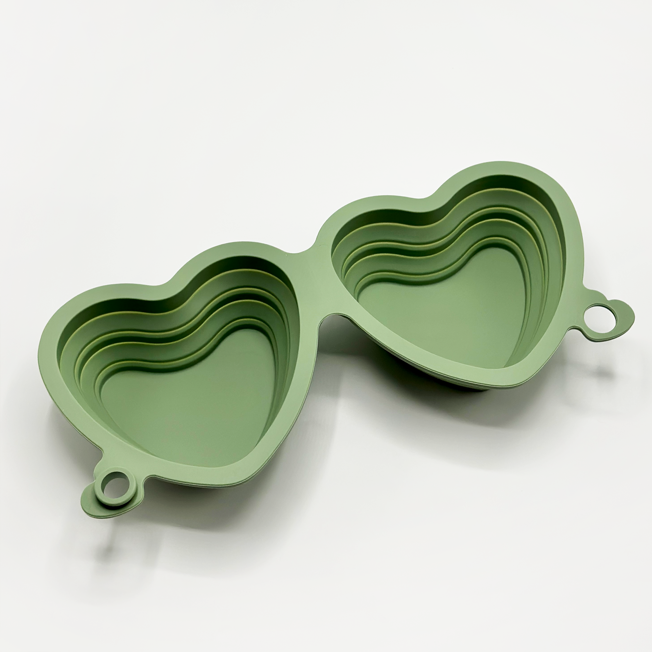Heart Collapsible Bowl – Sage